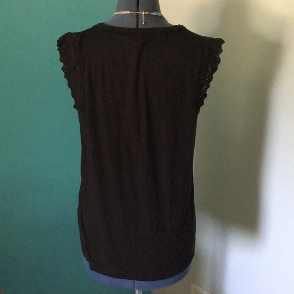 Black Tank Top with Lace Trim Falls Creek - Picture 4 of 4